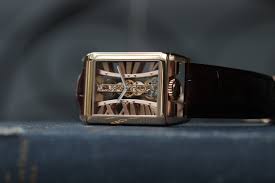 Corum Replica